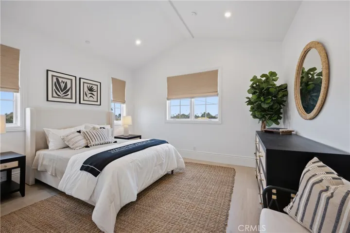 858 Fiske, Pacific Palisades, California 90272