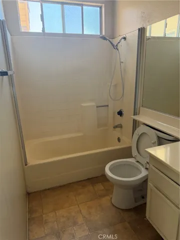 Upstairs bathroom