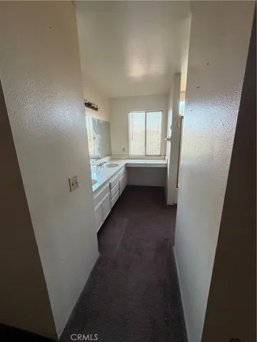 Master bathroom - upstairs