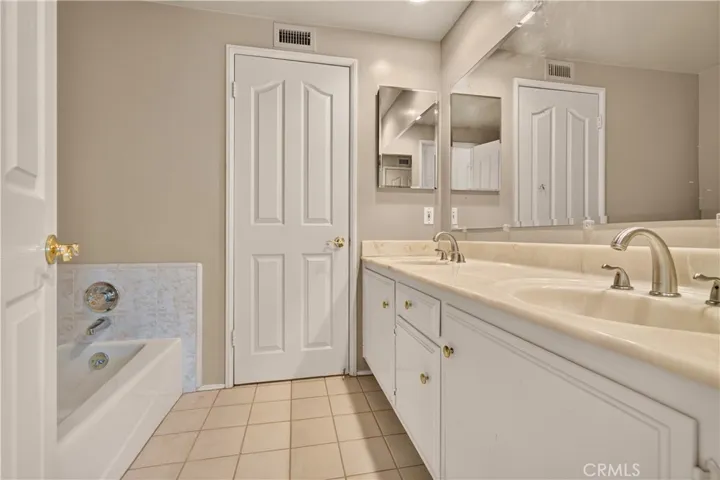 Bathroom at Upstairs