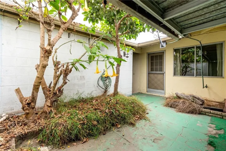 150 E Fiesta Grn, Port Hueneme, California 93041