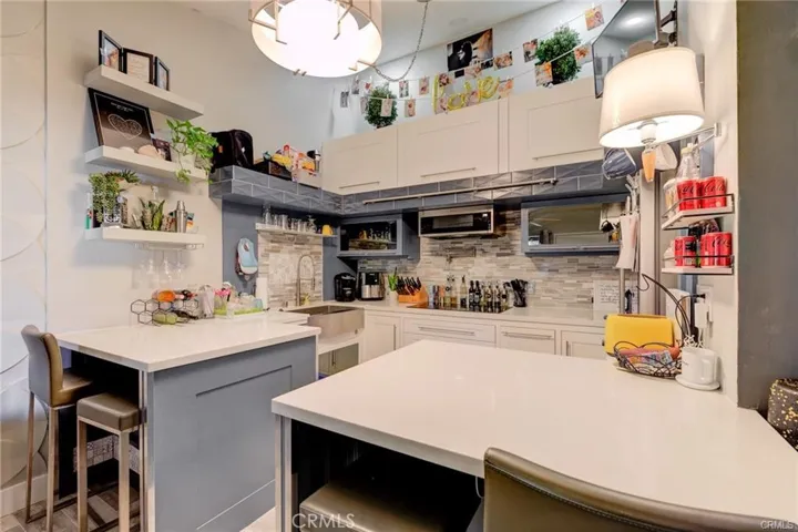 824 Camino Real 204, Redondo Beach, California 90277