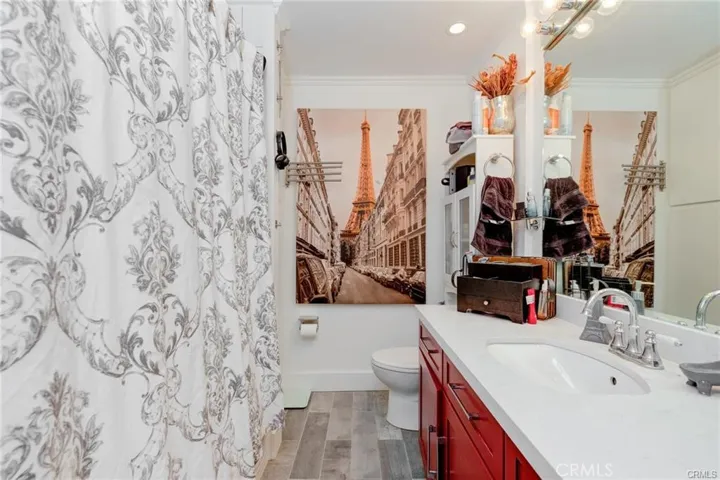 824 Camino Real 204, Redondo Beach, California 90277