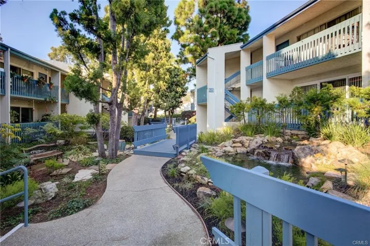 824 Camino Real 204, Redondo Beach, California 90277