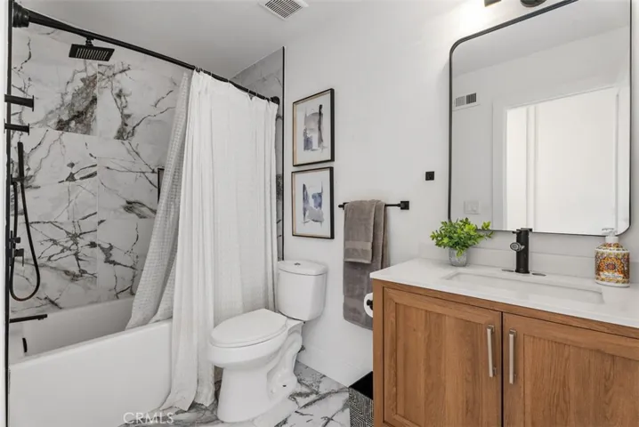25552 Mackenzie Street, Laguna Hills, California 92653
