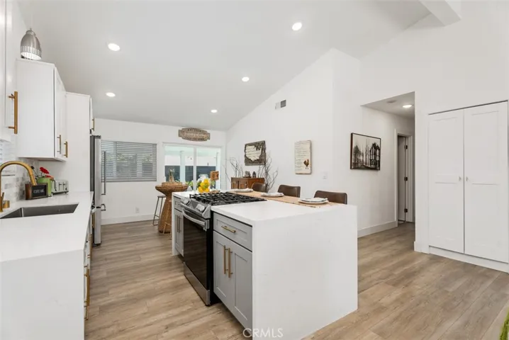 25552 Mackenzie Street, Laguna Hills, California 92653