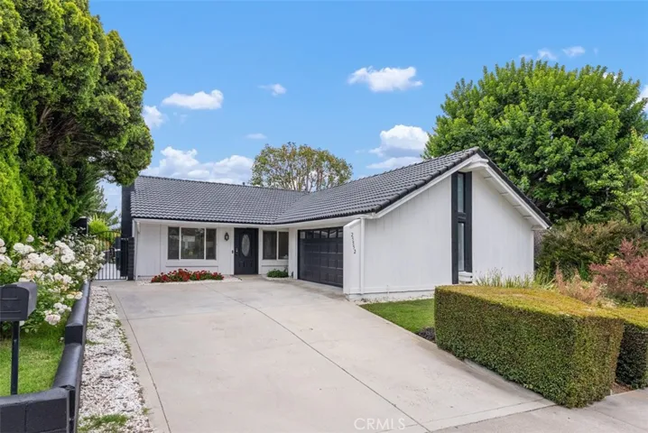 25552 Mackenzie Street, Laguna Hills, California 92653