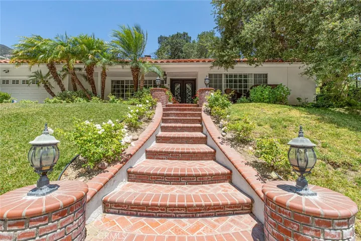 1331 Beaudry, Glendale, California 91208