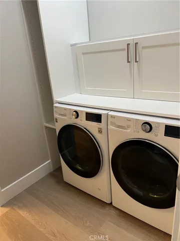 Laundry area, 2nd floor