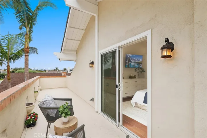 962 Begonia Avenue, Costa Mesa, California 92626