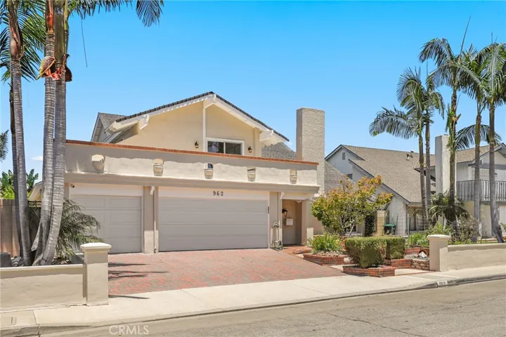 962 Begonia Avenue, Costa Mesa, California 92626