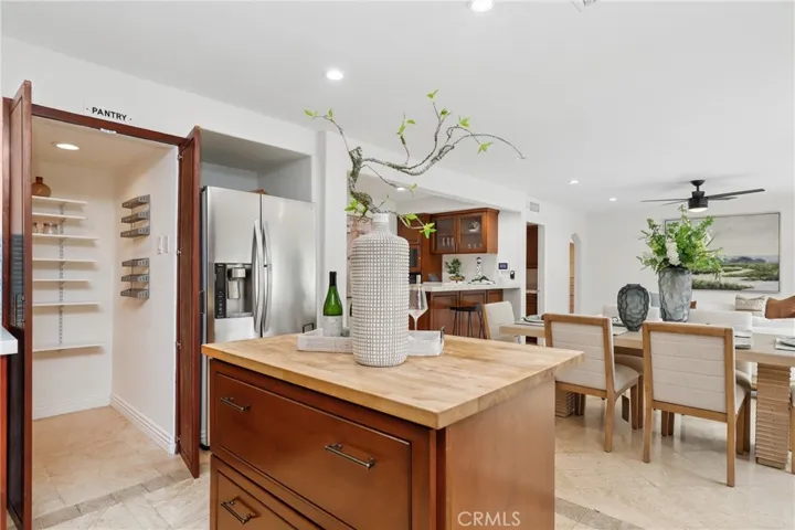 962 Begonia Avenue, Costa Mesa, California 92626