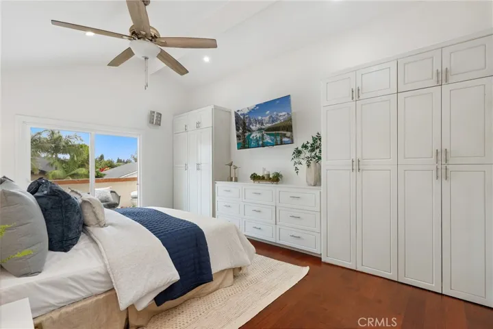 962 Begonia Avenue, Costa Mesa, California 92626