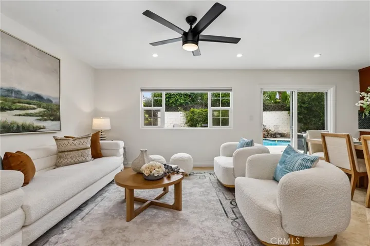 962 Begonia Avenue, Costa Mesa, California 92626