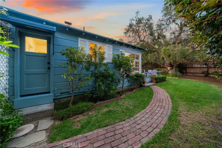 Twilight sideyard