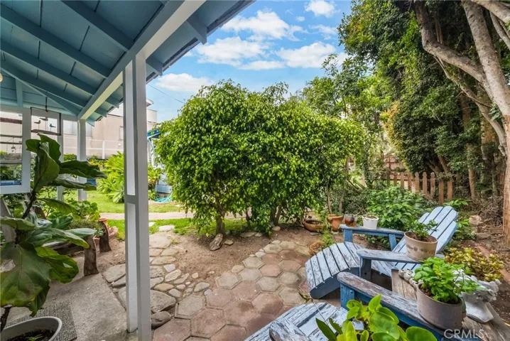 Casita patio area