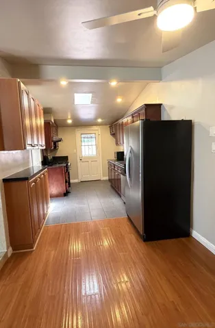 12923 Slack Street, Poway, California 92064