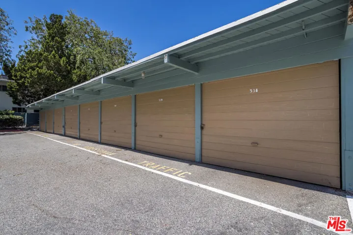 5383 Village, Los Angeles, California 90016