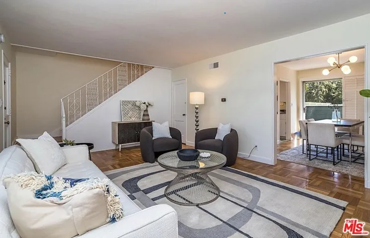 5383 Village, Los Angeles, California 90016