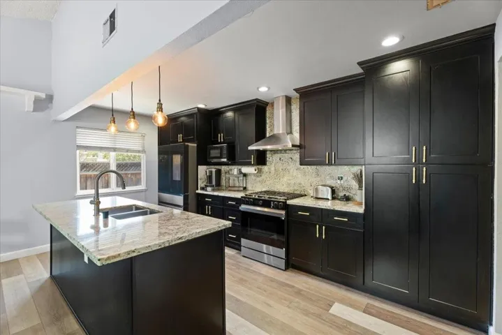 4584 Thousand Oaks Drive, San Jose, California 95136
