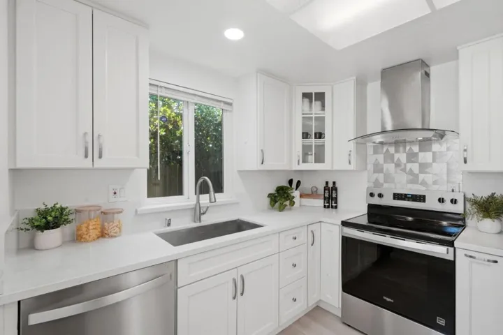 5668 Sunflower Lane, San Jose, California 95118