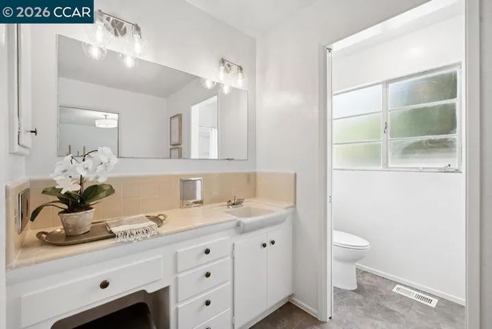 3435 Black Hawk Rd, Lafayette, California 94549