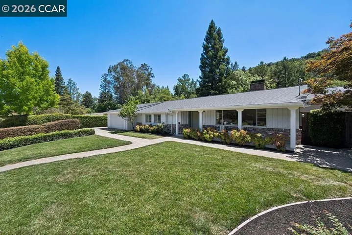 3435 Black Hawk Rd, Lafayette, California 94549