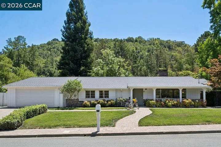 3435 Black Hawk Rd, Lafayette, California 94549