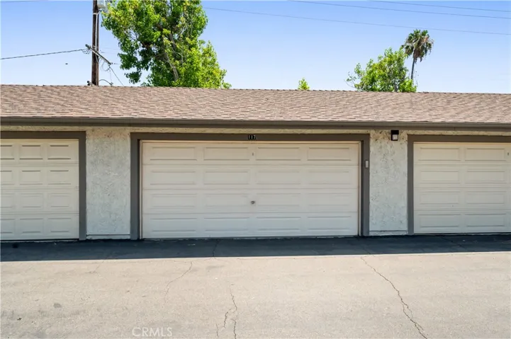 2 car garage