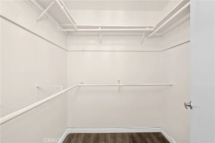 Walk-in closet