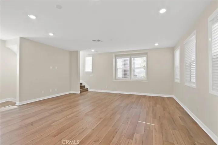 Living room - natural