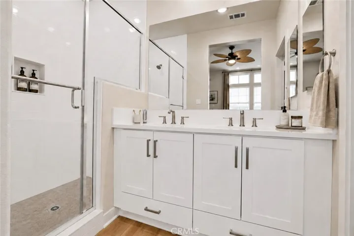 Primary bath - virtually staged