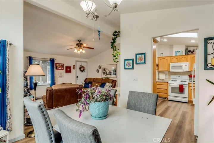 51 Quinta Court, Paso Robles, California 93446