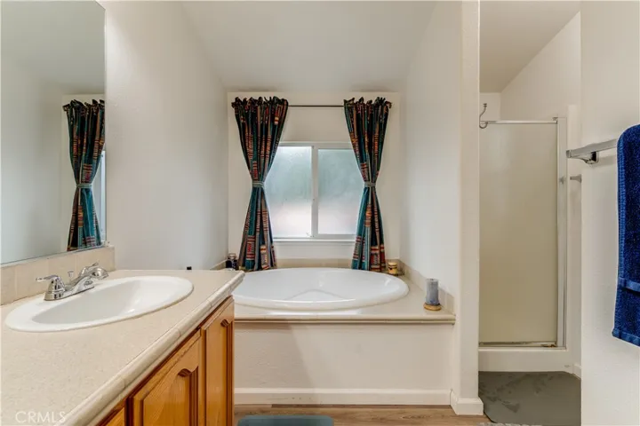 51 Quinta Court, Paso Robles, California 93446