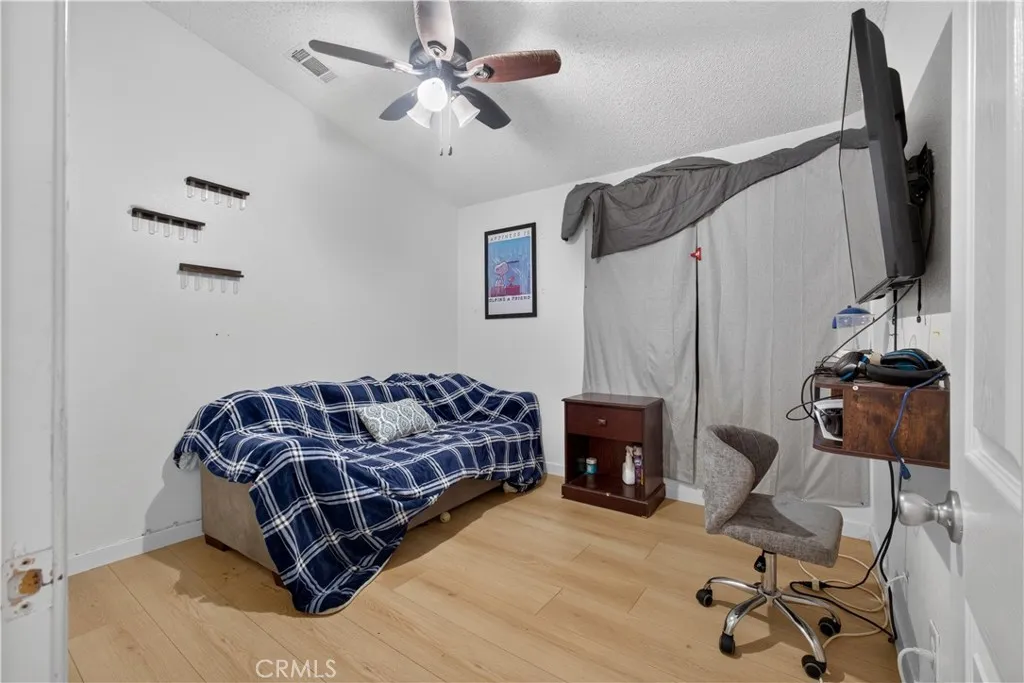 secondary bedroom