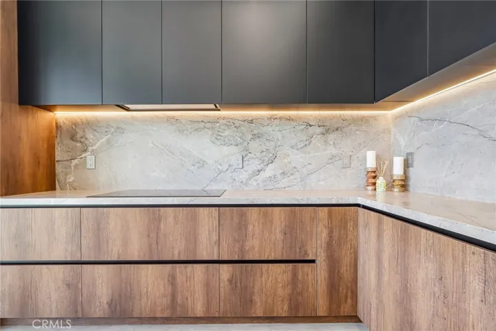 8504 Outland View Drive, Sun Valley, California 91352