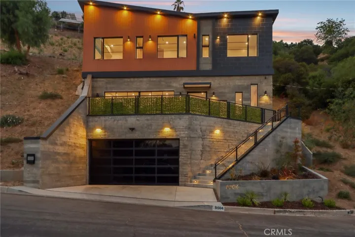 8504 Outland View Drive, Sun Valley, California 91352