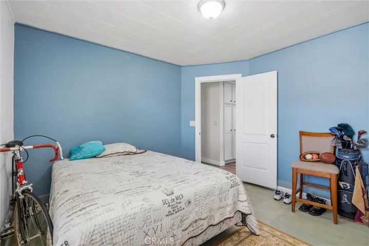 104 Elm, Westwood, California 96137