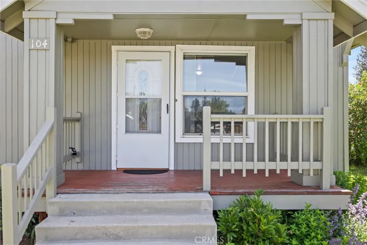 104 Elm, Westwood, California 96137