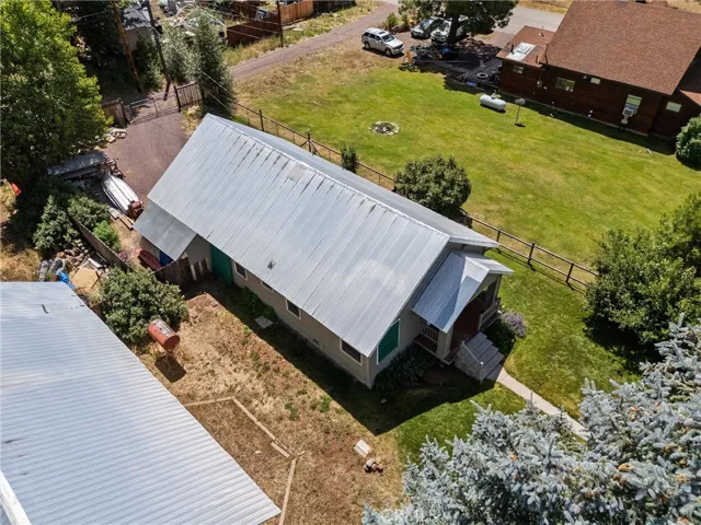 104 Elm, Westwood, California 96137