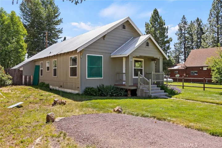 104 Elm, Westwood, California 96137