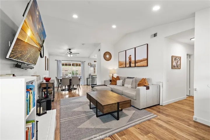 21155 Larchmont, Lake Forest, California 92630