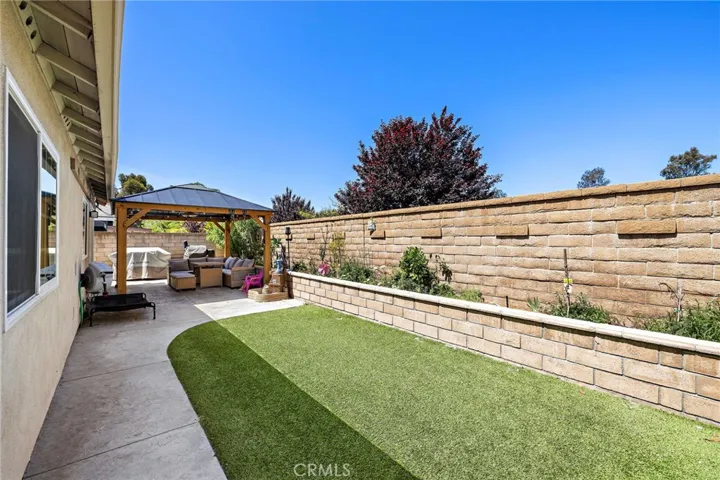 21155 Larchmont, Lake Forest, California 92630