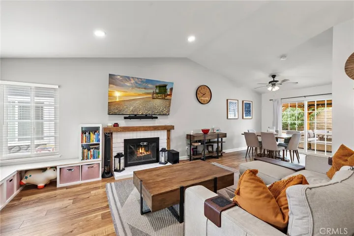 21155 Larchmont, Lake Forest, California 92630
