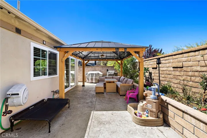 21155 Larchmont, Lake Forest, California 92630