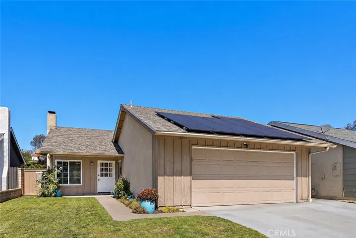 21155 Larchmont, Lake Forest, California 92630