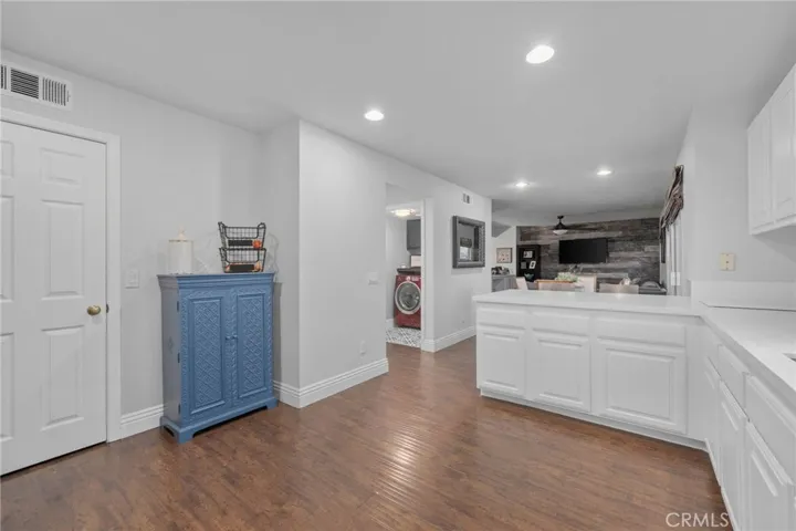 3547 Hawthorne Drive, Corona, California 92881