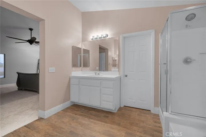 3547 Hawthorne Drive, Corona, California 92881