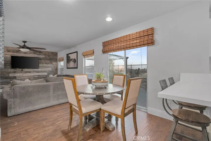 3547 Hawthorne Drive, Corona, California 92881