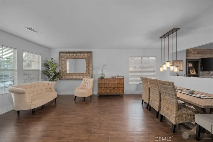 3547 Hawthorne Drive, Corona, California 92881